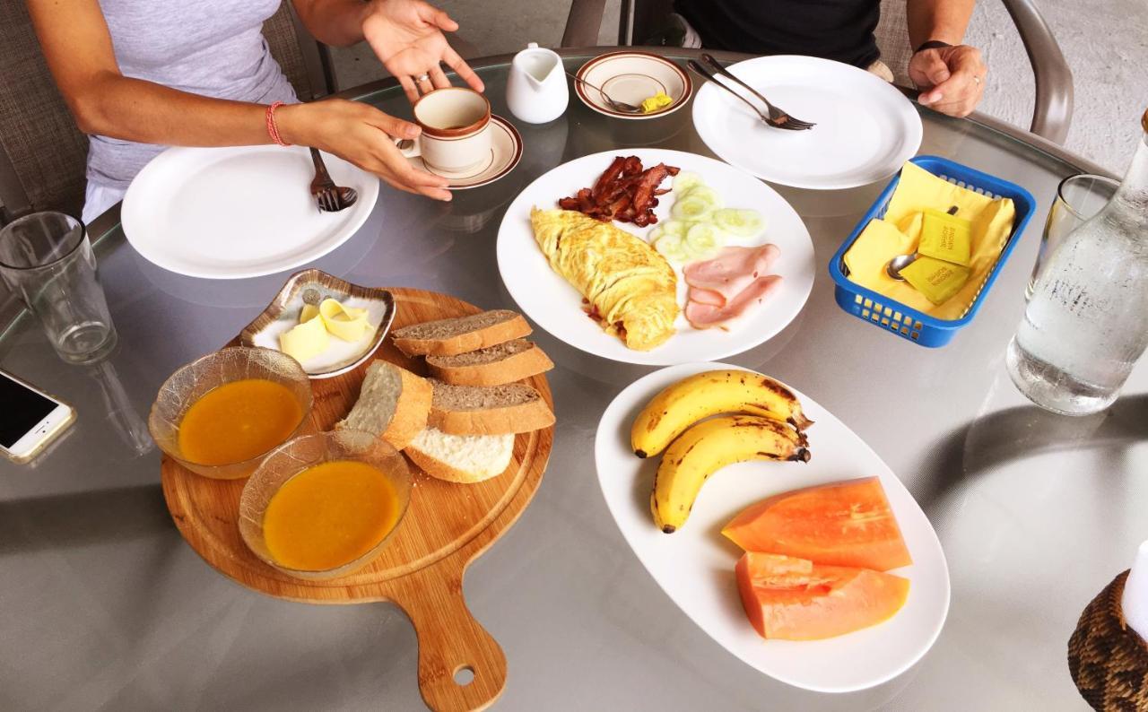Victoria'S Bed & Breakfast 푸에르토갈레라 외부 사진